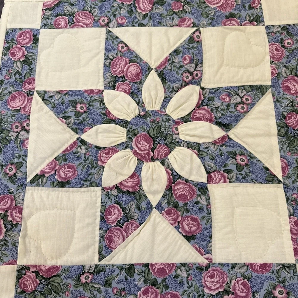 Handmade AMISH QUILT WALL HANGING Lancaster, PA 19